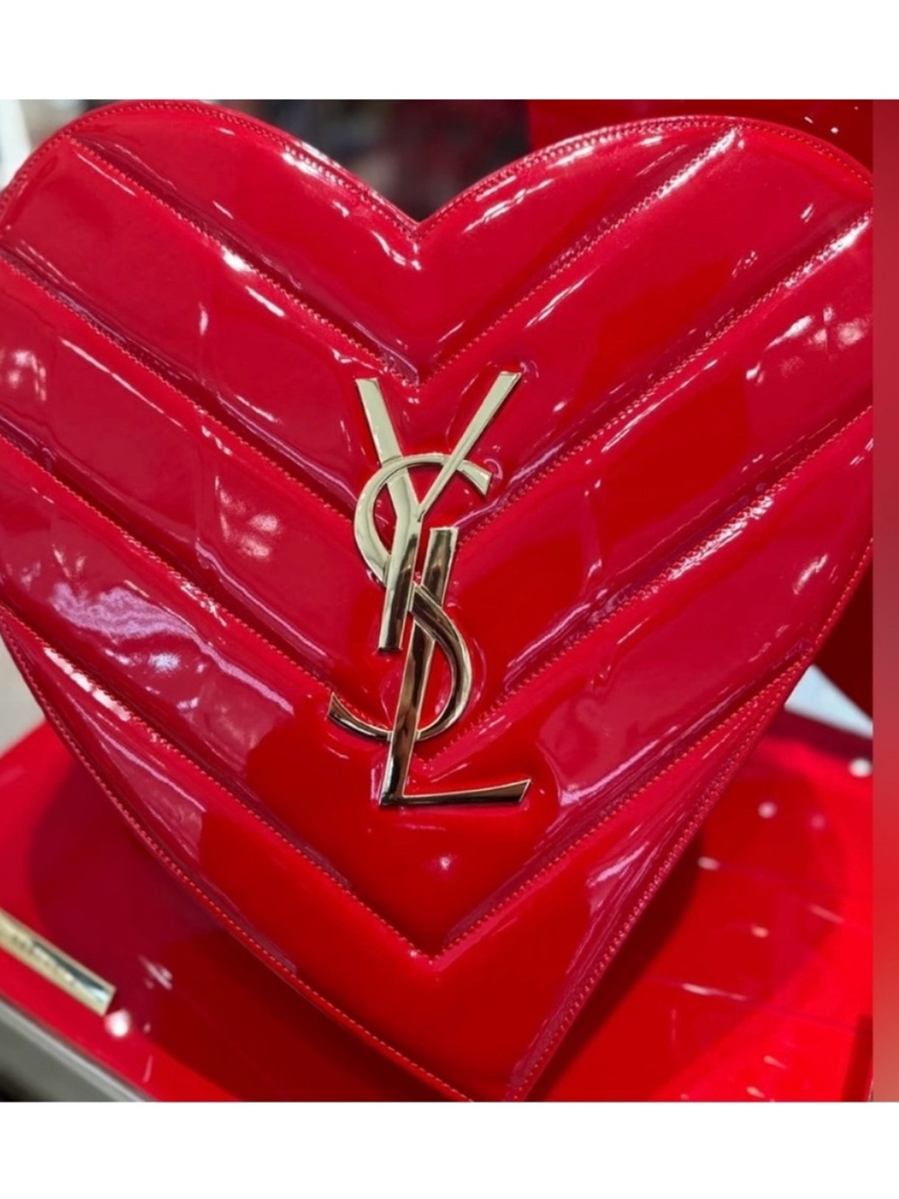 YSL Beauty large size red heart box - Picture 3 of 15